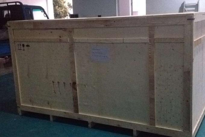 டெல்டா நன்கு அறியப்பட்ட பிராண்டின் ஹேண்ட் பேக் பேப்பர் பிளாட் மேற்பரப்பு லேபிள் அப்ளிகேட்டர் சர்வோ மோட்டார்