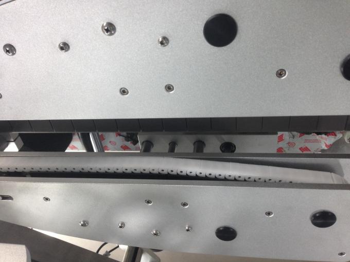 பல வகைகள் பாட்டில் ஸ்டிக்கர் லேபிளிங் இயந்திரம் பி.எல்.சி கட்டுப்பாட்டு அமைப்பு