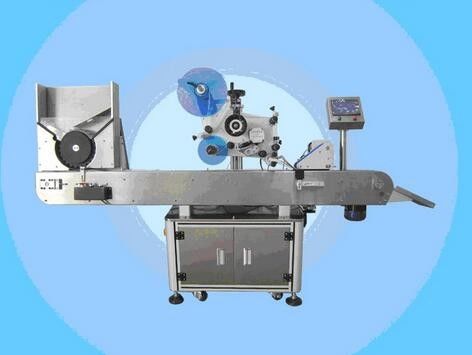 அழகுசாதன சப்ளையருக்கான சீனா தானியங்கி வயல் லேபிளிங் இயந்திரம் ஆணி போலிஷ் லேபிள் ஸ்டிக்கர் இயந்திரம்